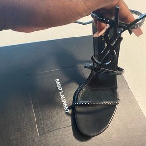 Brand new never wore ysl heels